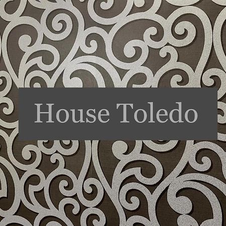 House Toledo Apartamento Nápoles Exterior foto